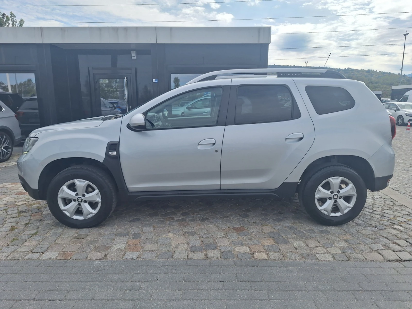 Dacia Duster 1.3TCe/130к.с/Comfort/N1 - изображение 7