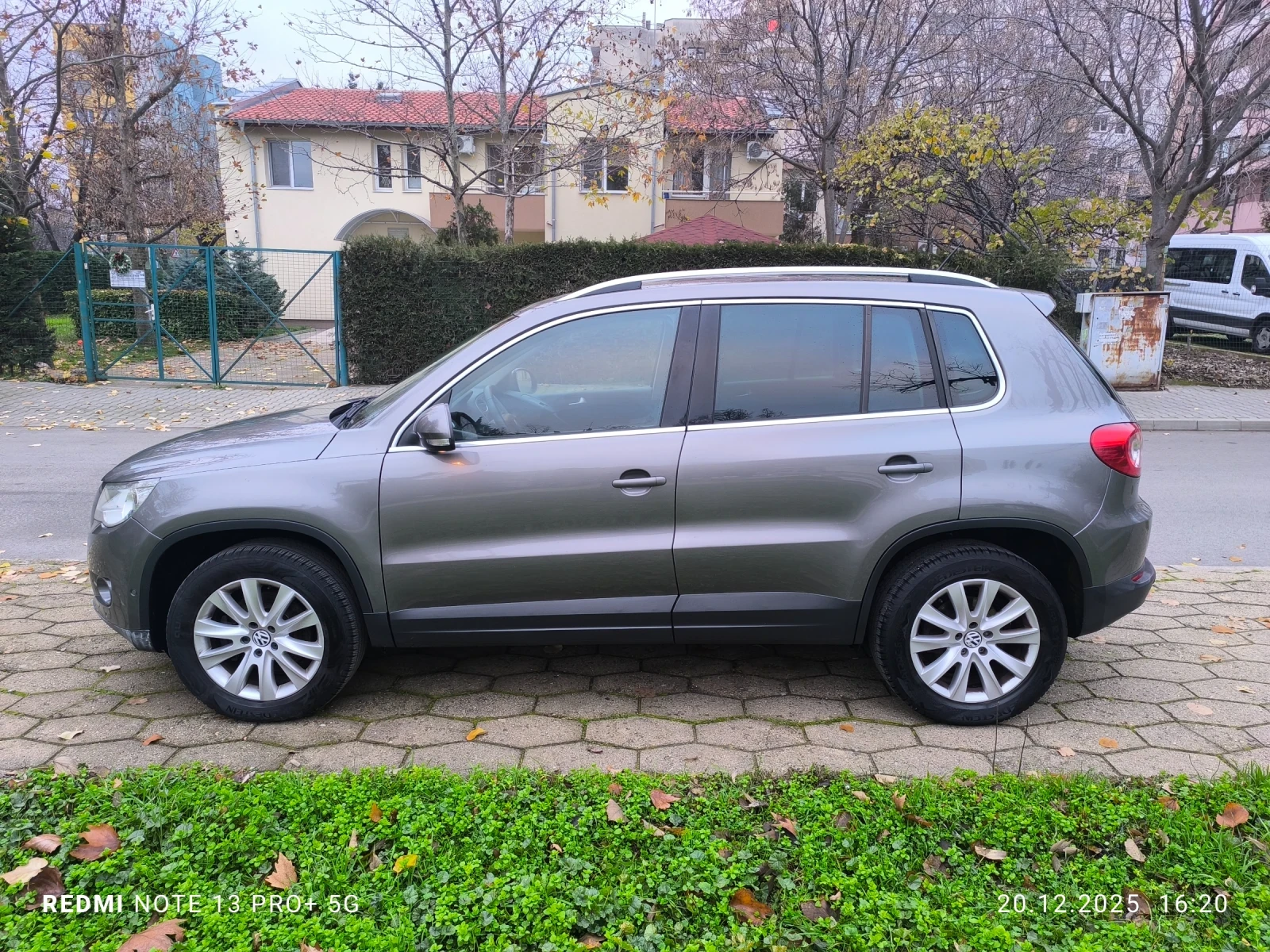 VW Tiguan 4* 4 бензин - изображение 2
