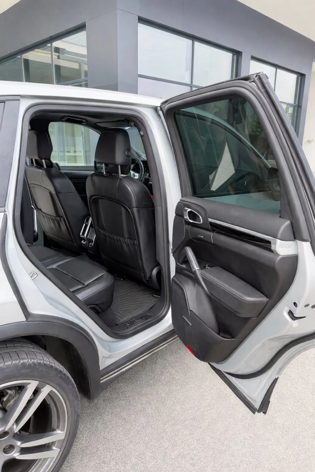 Porsche Cayenne 3.0 TDI , снимка 5 - Автомобили и джипове - 54217411