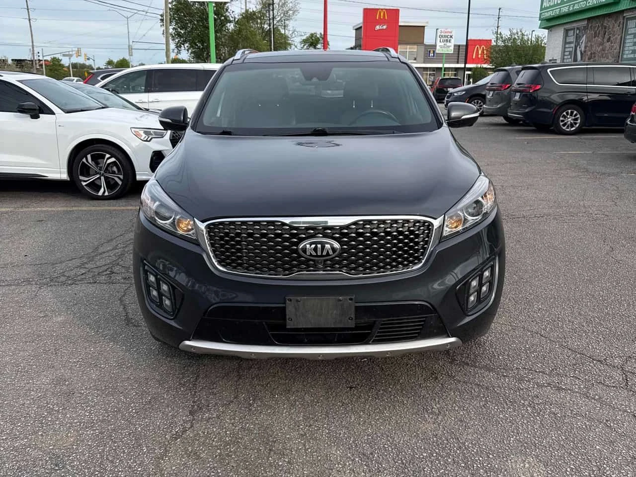 Kia Sorento * AWD * CARFAX * ЦЕНА ДО БГ, снимка 2 - Автомобили и джипове - 54739298