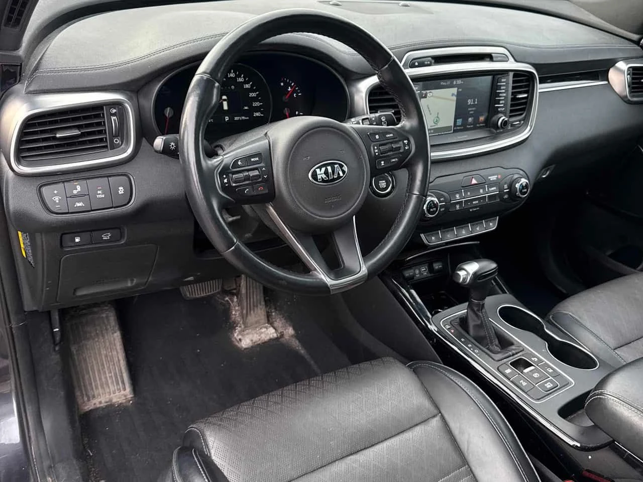 Kia Sorento * AWD * CARFAX * ЦЕНА ДО БГ, снимка 6 - Автомобили и джипове - 54739298
