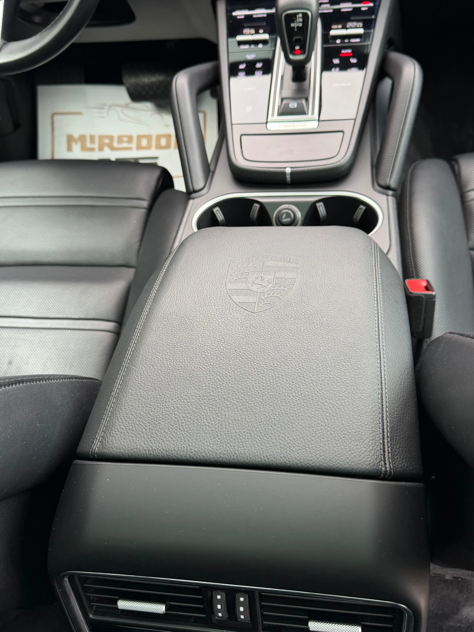 Porsche Cayenne 3.0 Sport Chrono, снимка 15 - Автомобили и джипове - 55226083