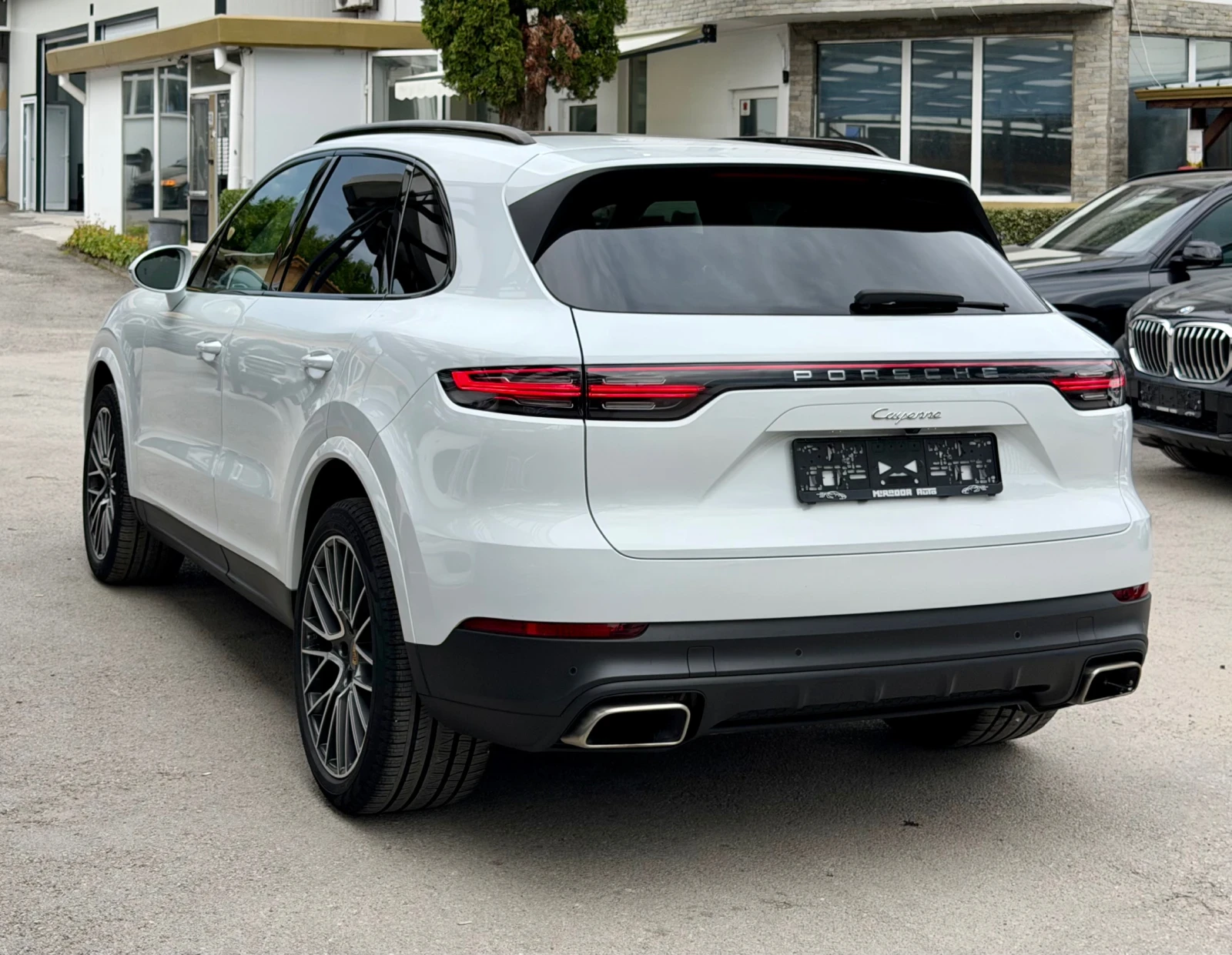 Porsche Cayenne 3.0 Sport Chrono, снимка 6 - Автомобили и джипове - 55226083