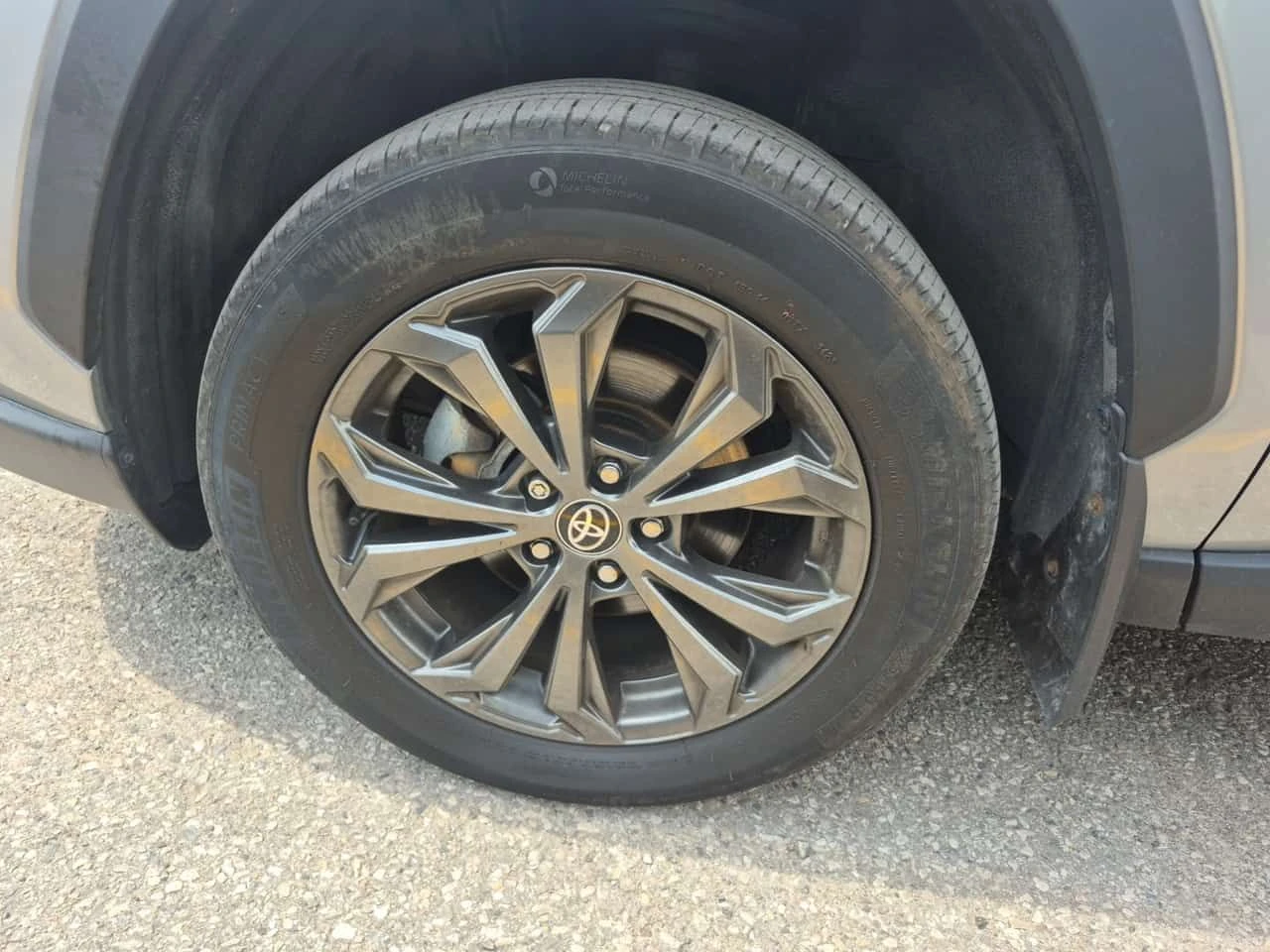 Toyota Rav4 * HYBRID LIMITED * CARFAX * БЕЗ ПЪРВОНАЧАЛНА ВНОСК, снимка 6 - Автомобили и джипове - 55431903