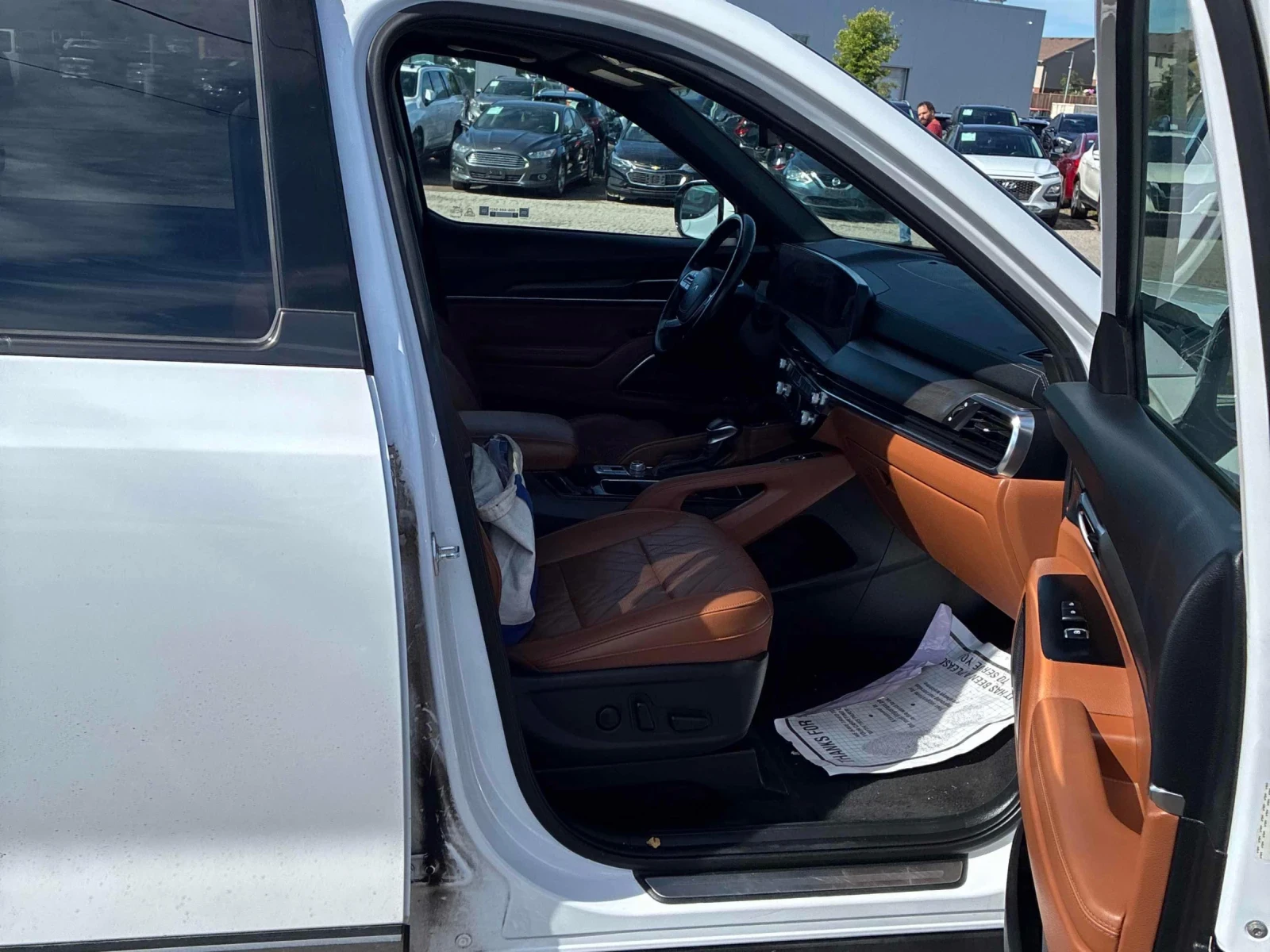 Kia Telluride X-Pro AWD w/Terracotta* Обдух* Pano* 360* H&K* , снимка 11 - Автомобили и джипове - 56048468