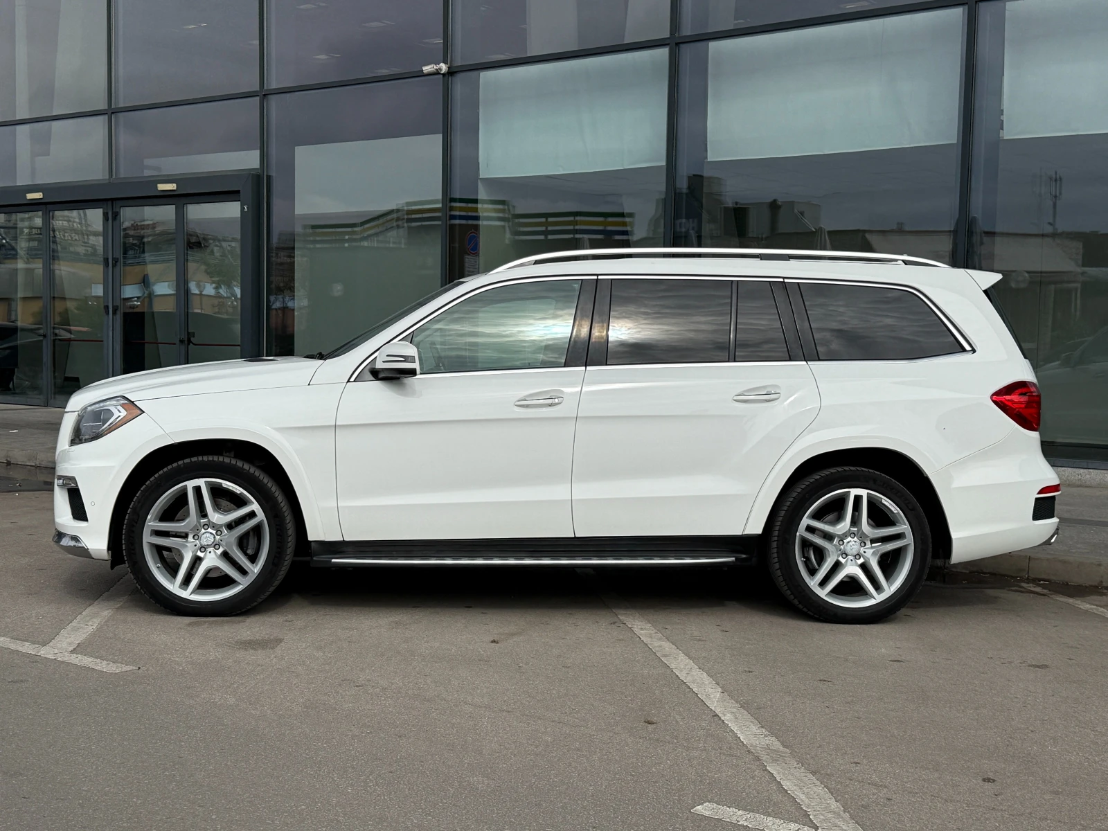 Mercedes-Benz GL 550 AMG Pack 4 MATIC/������ ������ | Mobile.bg � ����������� 2