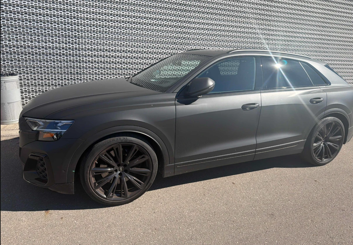 Audi SQ8 MATTE BLACK , снимка 6 - Автомобили и джипове - 56504941