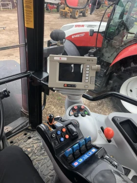 Трактор Massey 8480, снимка 4