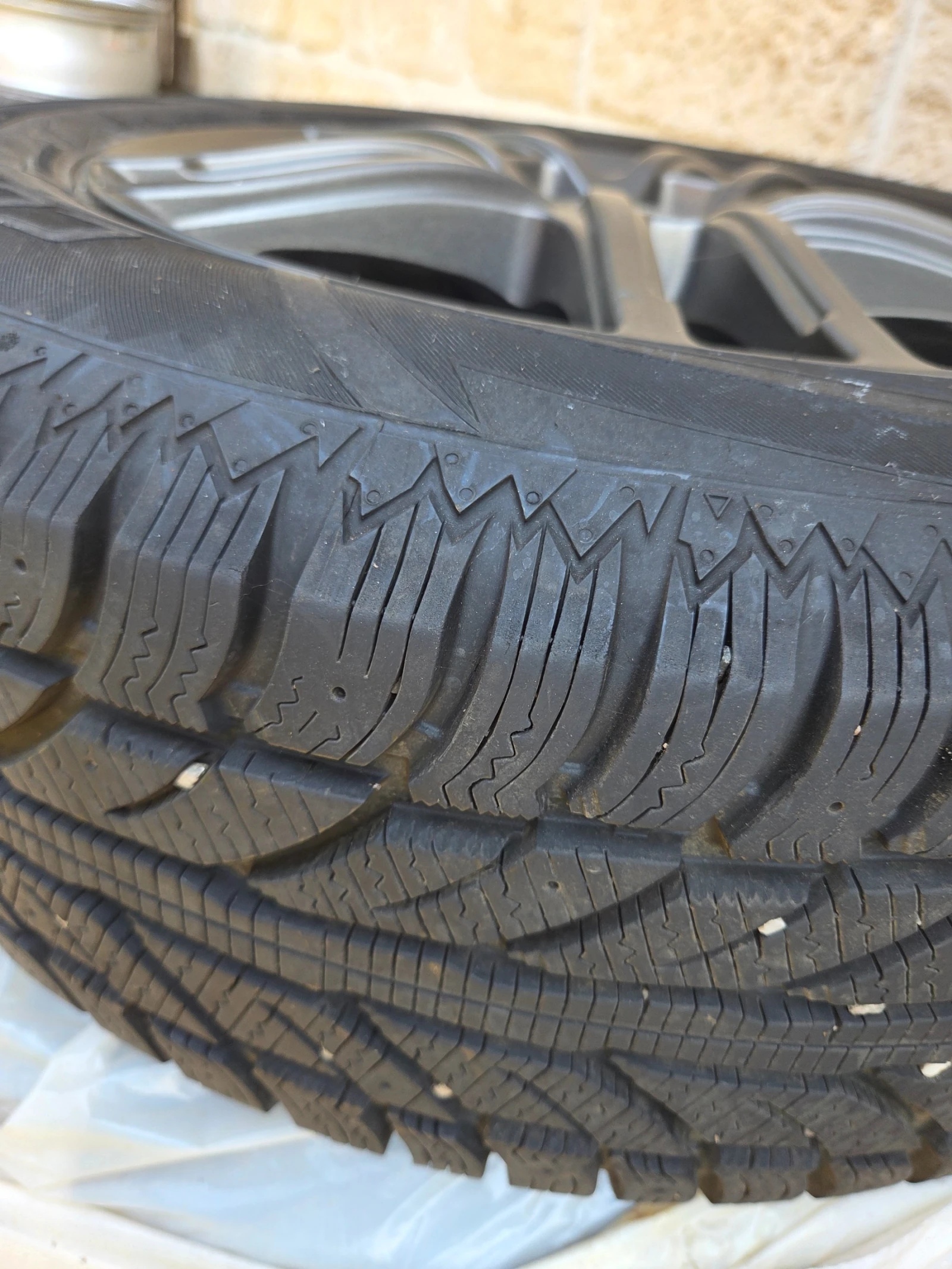    215/65R17  VW Tiguan | Mobile.bg   6