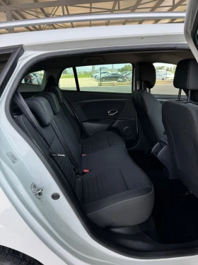 Renault Megane dci* 110ps* 6ск* НАВИ* ПАРКТ* АВТОПИЛОТ, снимка 13