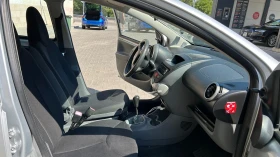 Toyota Aygo 1.0, снимка 9