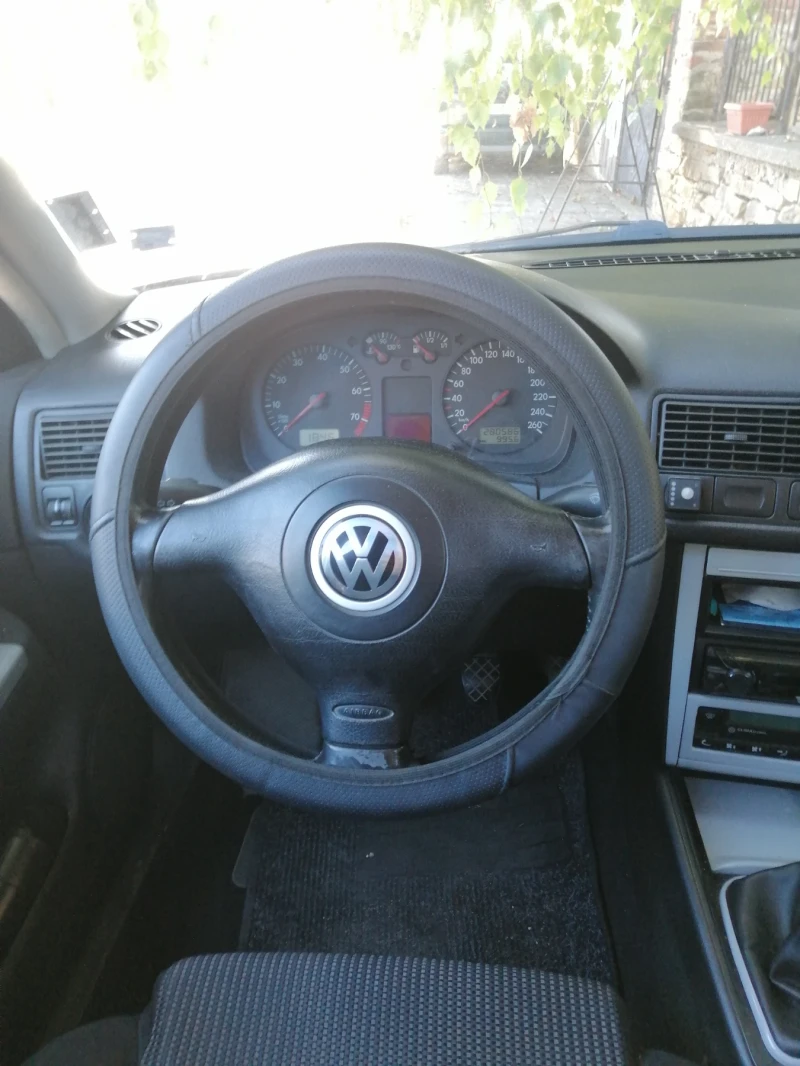 VW ID.4 Газ-бензин, климатроник , снимка 9 - Автомобили и джипове - 48462638