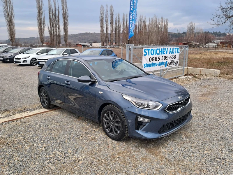 Kia Ceed 1.6 CRDI , снимка 3 - Автомобили и джипове - 48948514