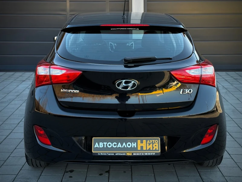 Hyundai I30 1.6 CRDi FaceLift, снимка 4 - Автомобили и джипове - 49384477