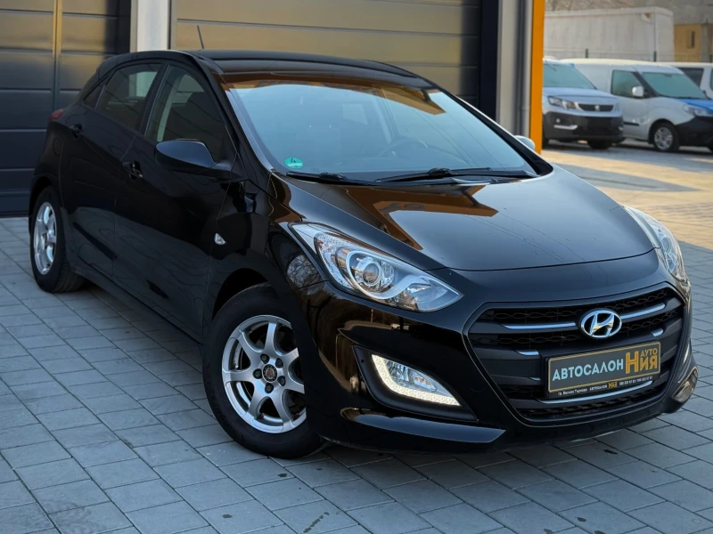 Hyundai I30 1.6 CRDi FaceLift, снимка 3 - Автомобили и джипове - 49384477