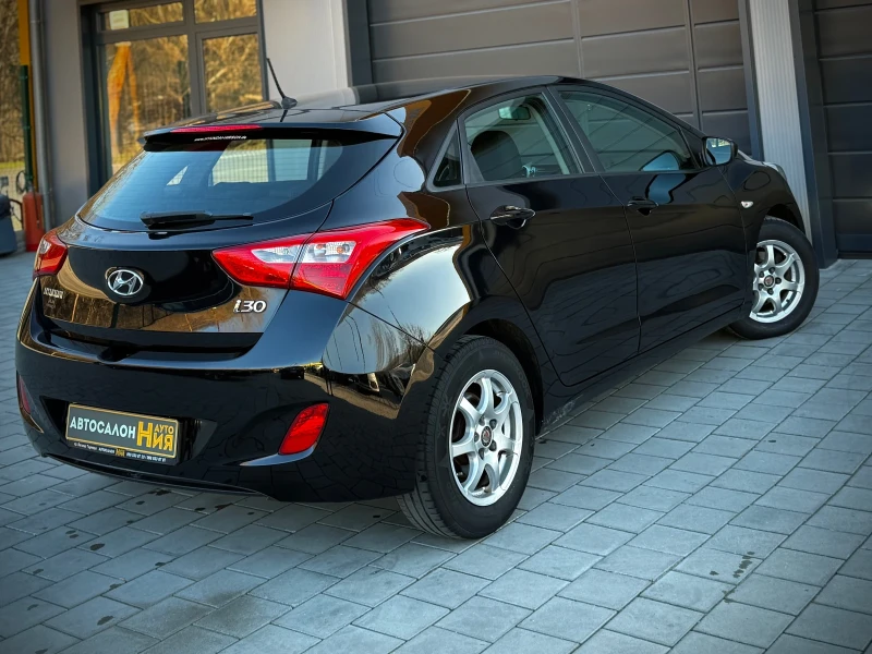 Hyundai I30 1.6 CRDi FaceLift, снимка 6 - Автомобили и джипове - 49384477