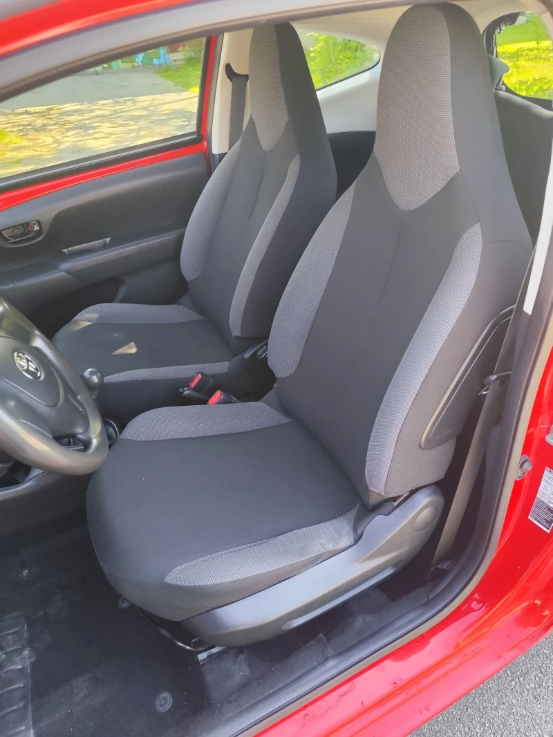 Toyota Aygo, снимка 7 - Автомобили и джипове - 52692283