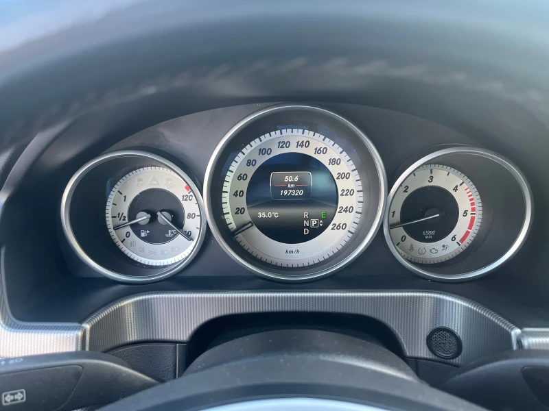Mercedes-Benz E 350 350CDI.258ck.АВТОМАТИК , ЛИЗИНГ, снимка 10 - Автомобили и джипове - 51607007