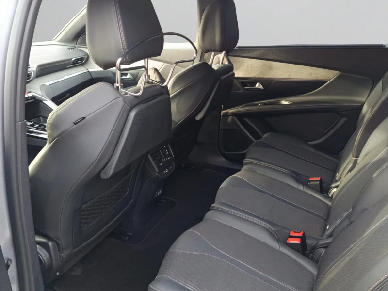 Peugeot 5008 New Line Up GT, снимка 13 - Автомобили и джипове - 52398177