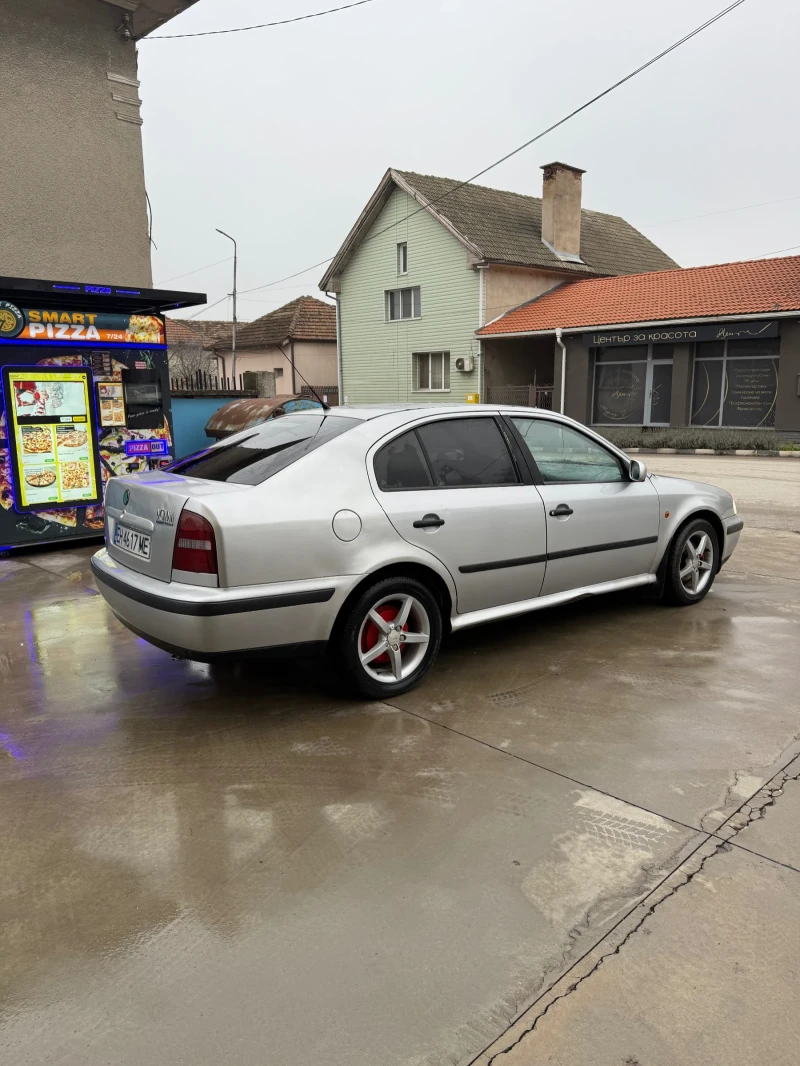 Skoda Octavia, снимка 3 - Автомобили и джипове - 52652831