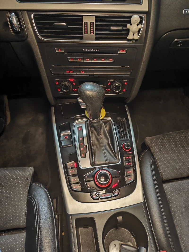 Audi A5 S-line, снимка 11 - Автомобили и джипове - 52962258