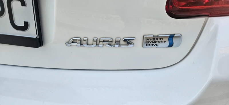 Toyota Auris, снимка 7 - Автомобили и джипове - 52974800