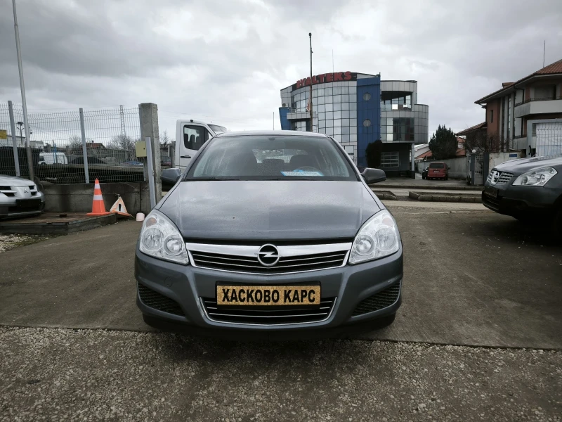 Opel Astra 1.6i, снимка 2 - Автомобили и джипове - 53232751