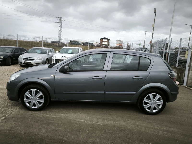 Opel Astra 1.6i, снимка 6 - Автомобили и джипове - 53232751