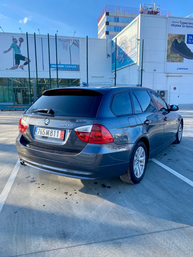 BMW 320 Автоматик , снимка 4 - Автомобили и джипове - 53403657