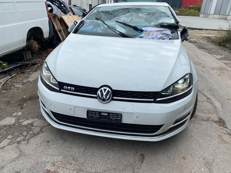 VW Golf 2.0 TDI 4X4, снимка 2 - Автомобили и джипове - 34509067