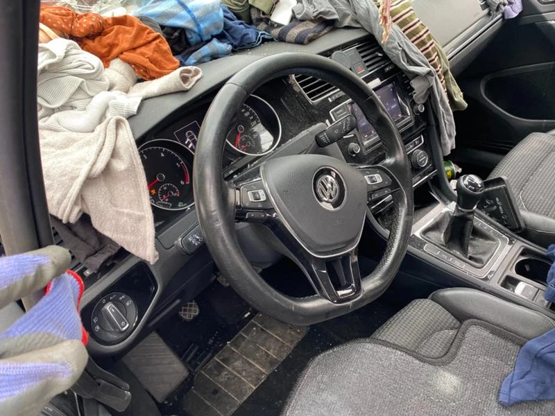 VW Golf 2.0 TDI 4X4, снимка 3 - Автомобили и джипове - 34509067