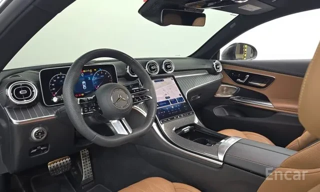Mercedes-Benz CLE 450 AMG 4Matic Обдухване Head up Масаж Панорама , снимка 6 - Автомобили и джипове - 55683117