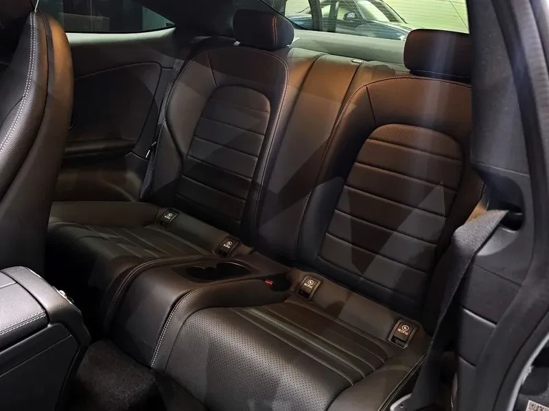 Mercedes-Benz C 200 Coupe, снимка 12 - Автомобили и джипове - 55690023