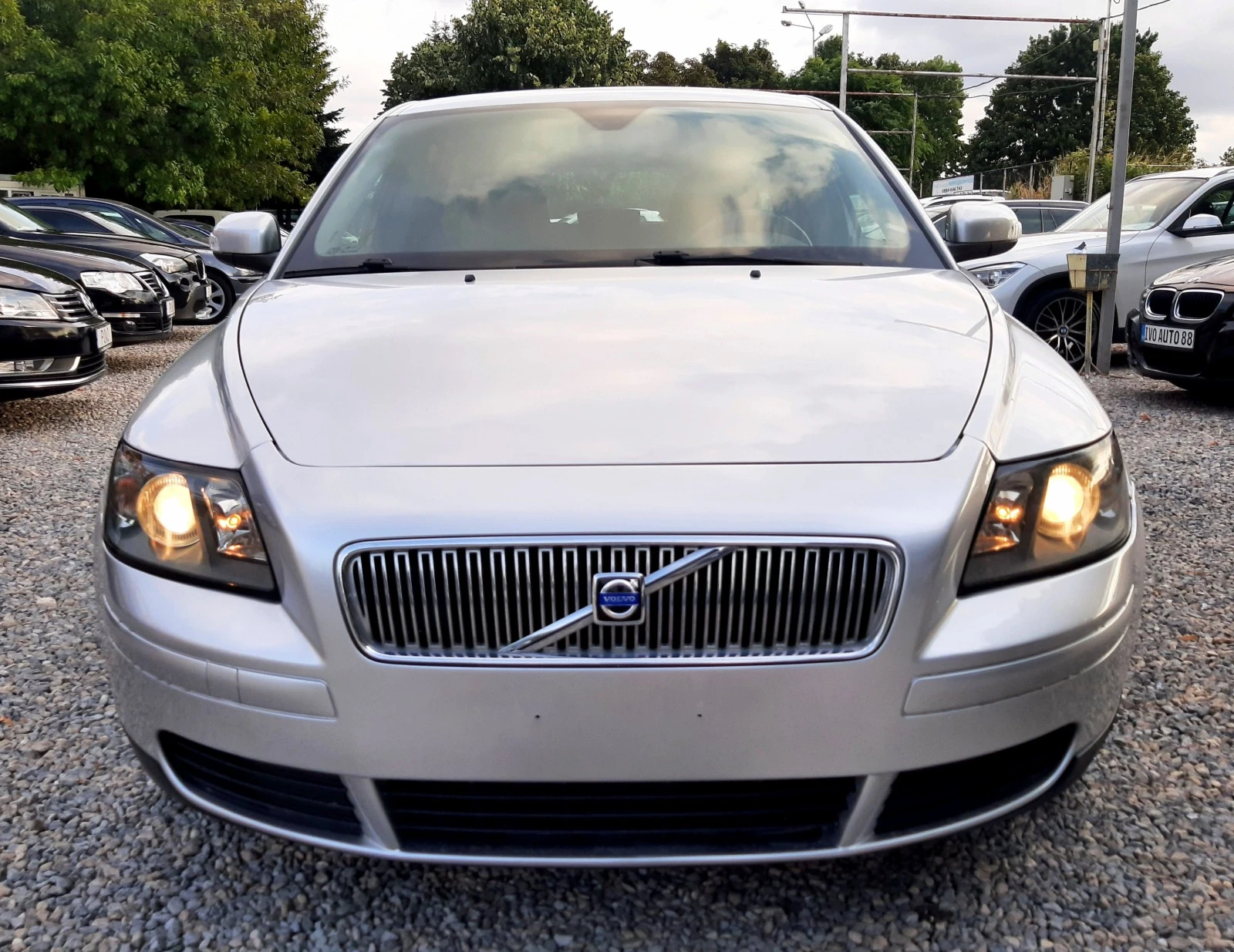 Volvo V50 1.6ТDI КЛИМАТИК - изображение 2