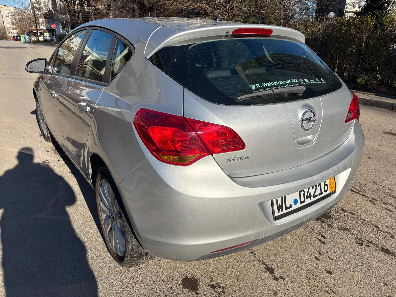 Opel Astra 1.6I Automatic  - изображение 4