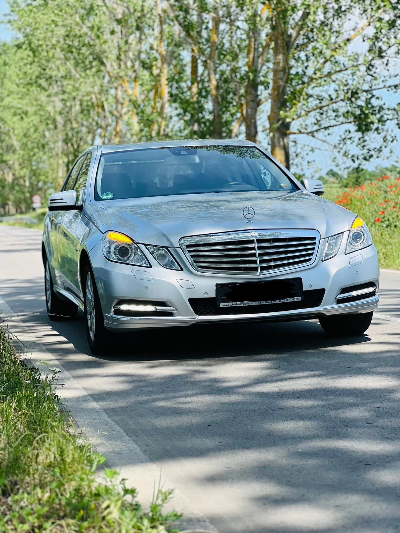 Mercedes-Benz E 350 265к.с Elegance - изображение 2
