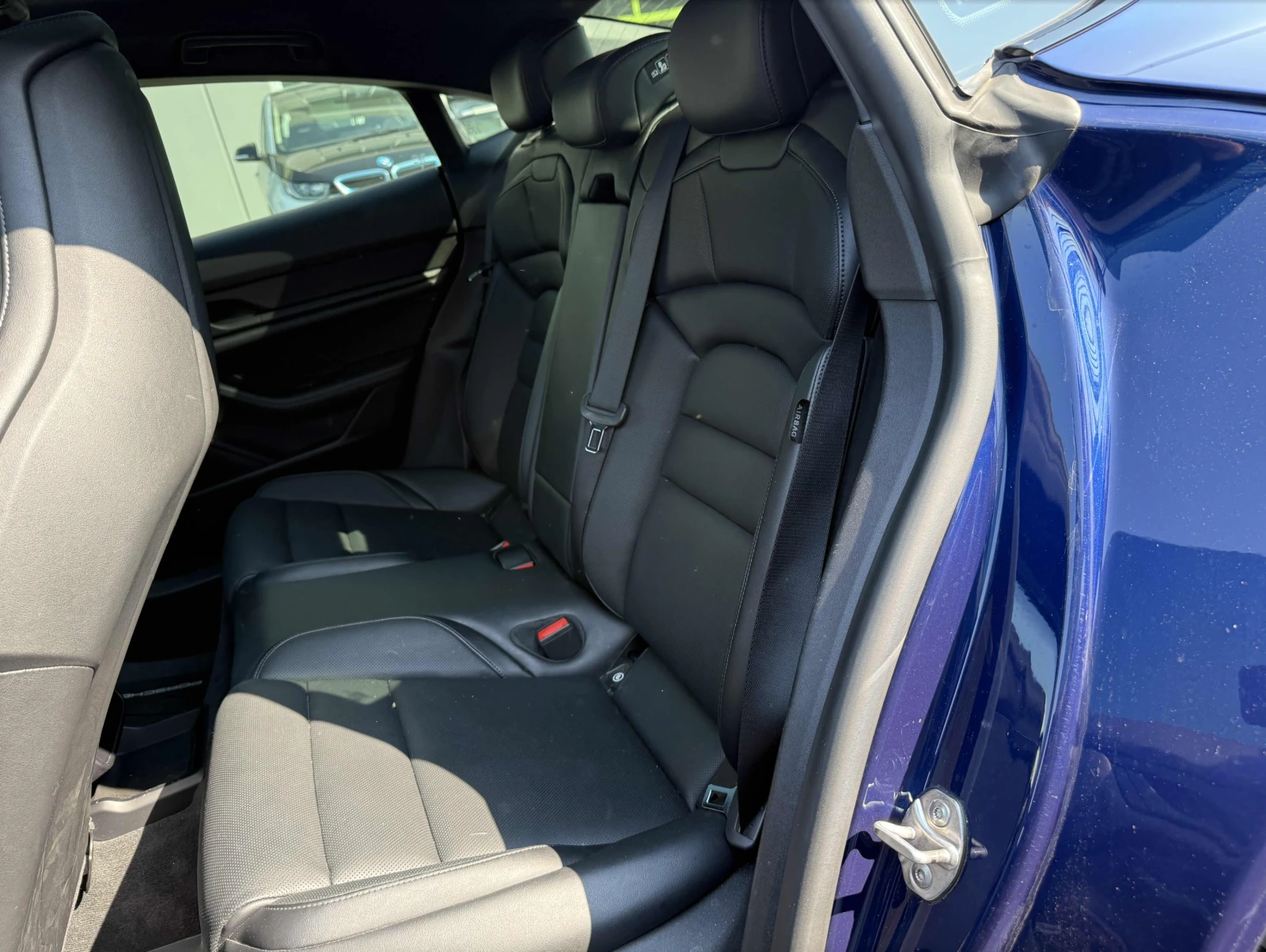 Porsche Taycan 4S - изображение 10