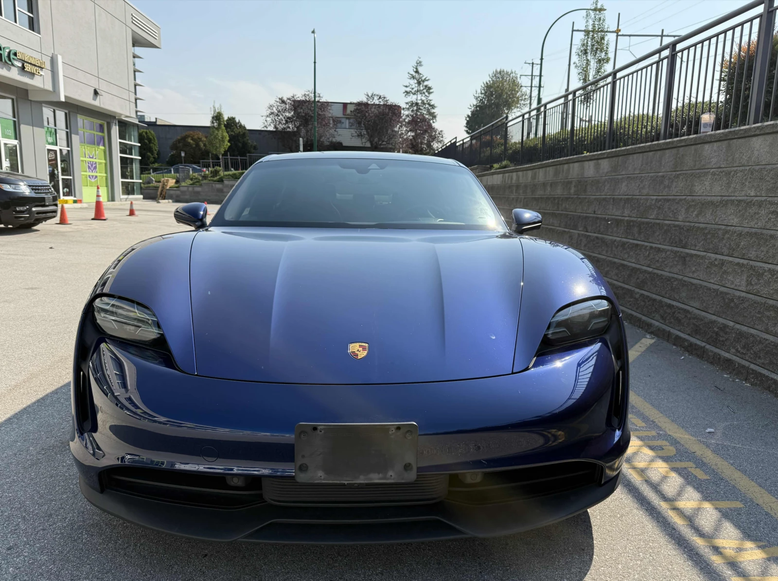 Porsche Taycan 4S - изображение 2