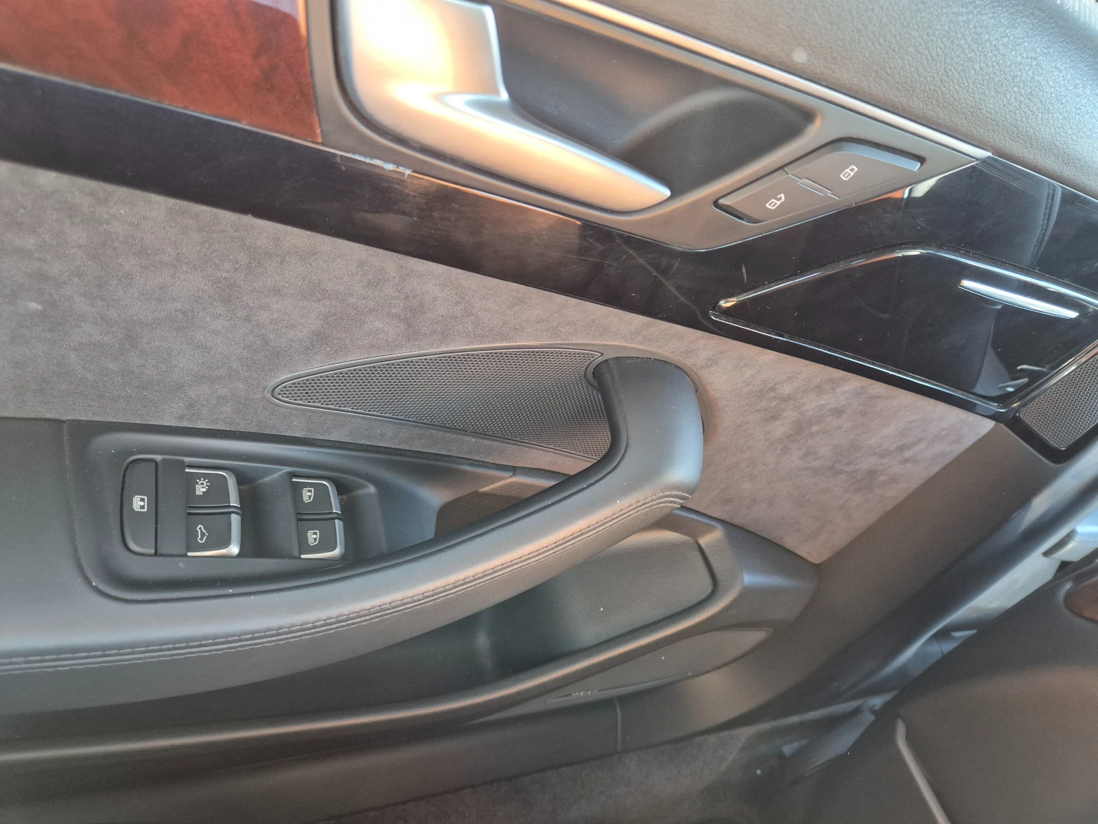 Audi A8 L 4.0 TFSI - изображение 10