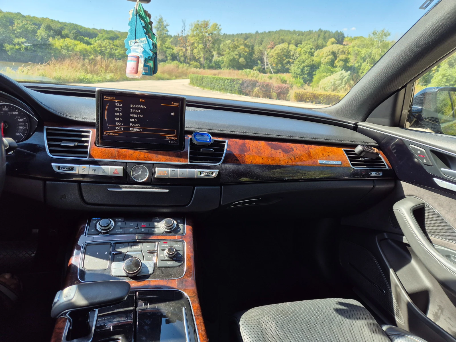 Audi A8 L 4.0 TFSI - изображение 7