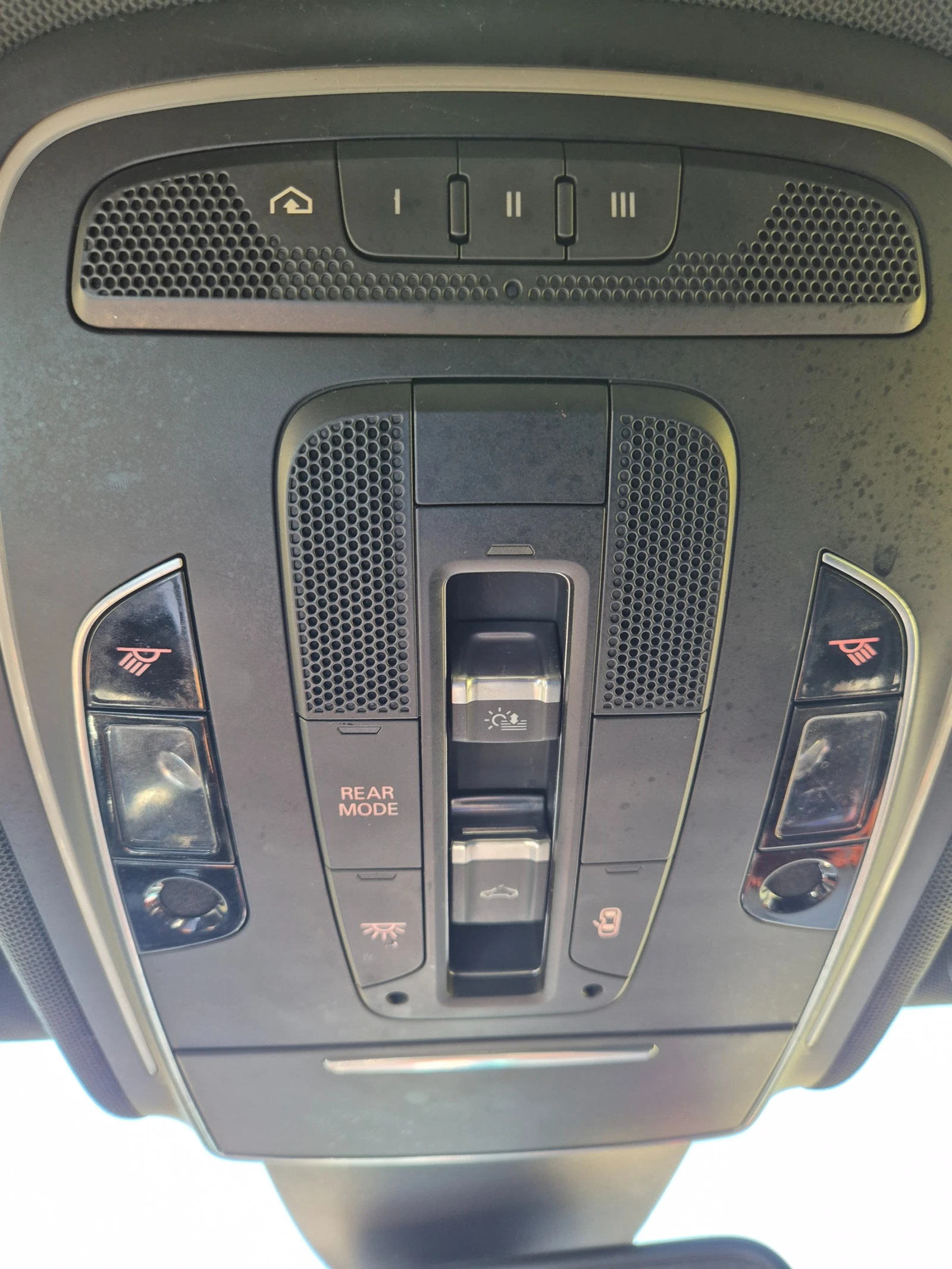 Audi A8 L 4.0 TFSI - изображение 9