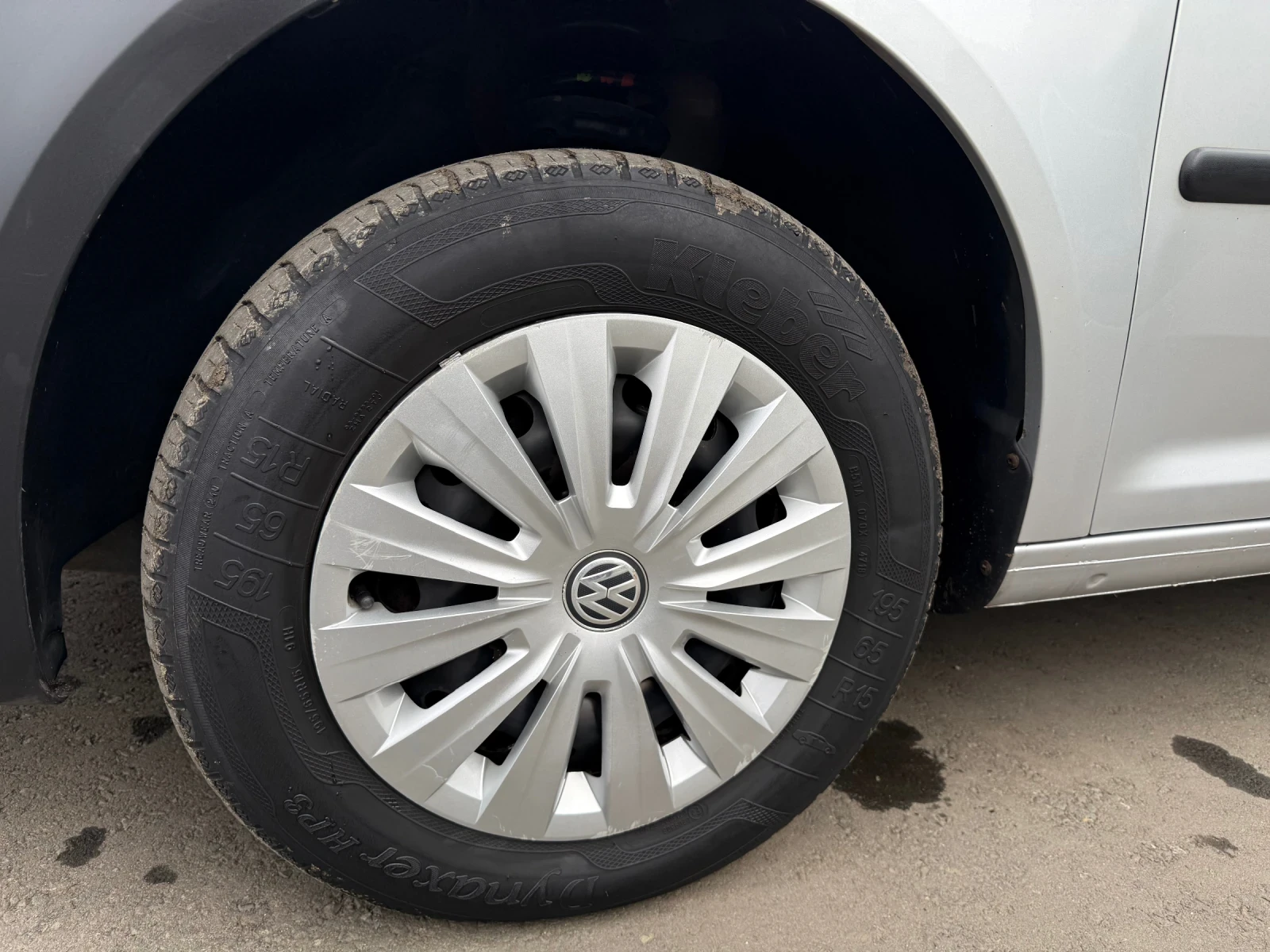 VW Caddy LIFE 1.6 TDI | Mobile.bg — изображение 14