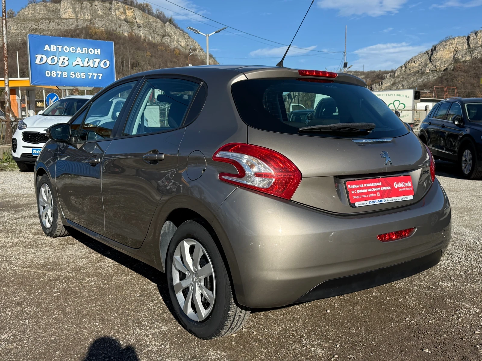 Peugeot 208 1.4HDI-КЛИМАТИК-ЕЛ ПАКЕТ-МУЛТИМЕДИА - изображение 4