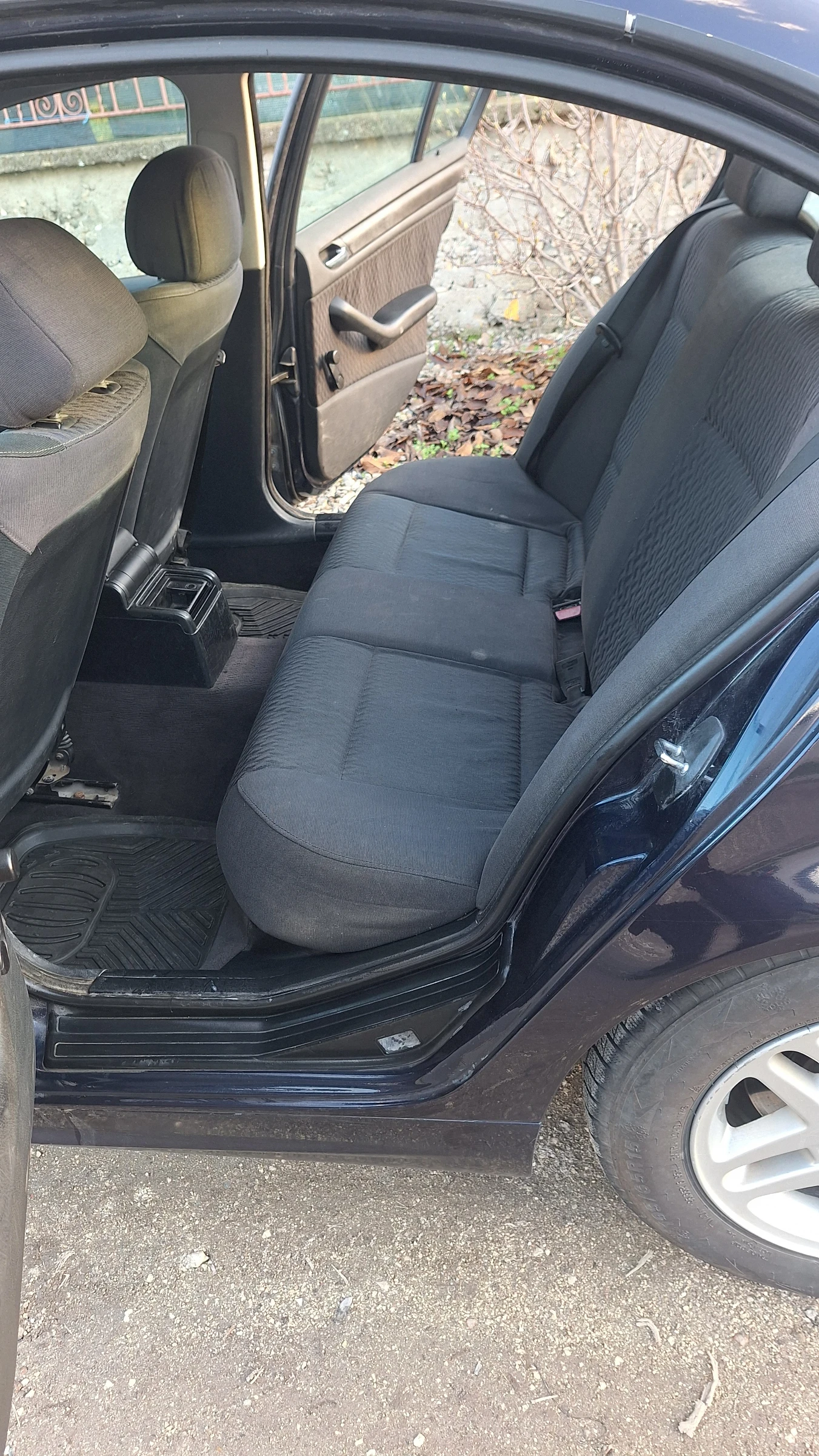 BMW 320 2.0 | Mobile.bg � ����������� 11