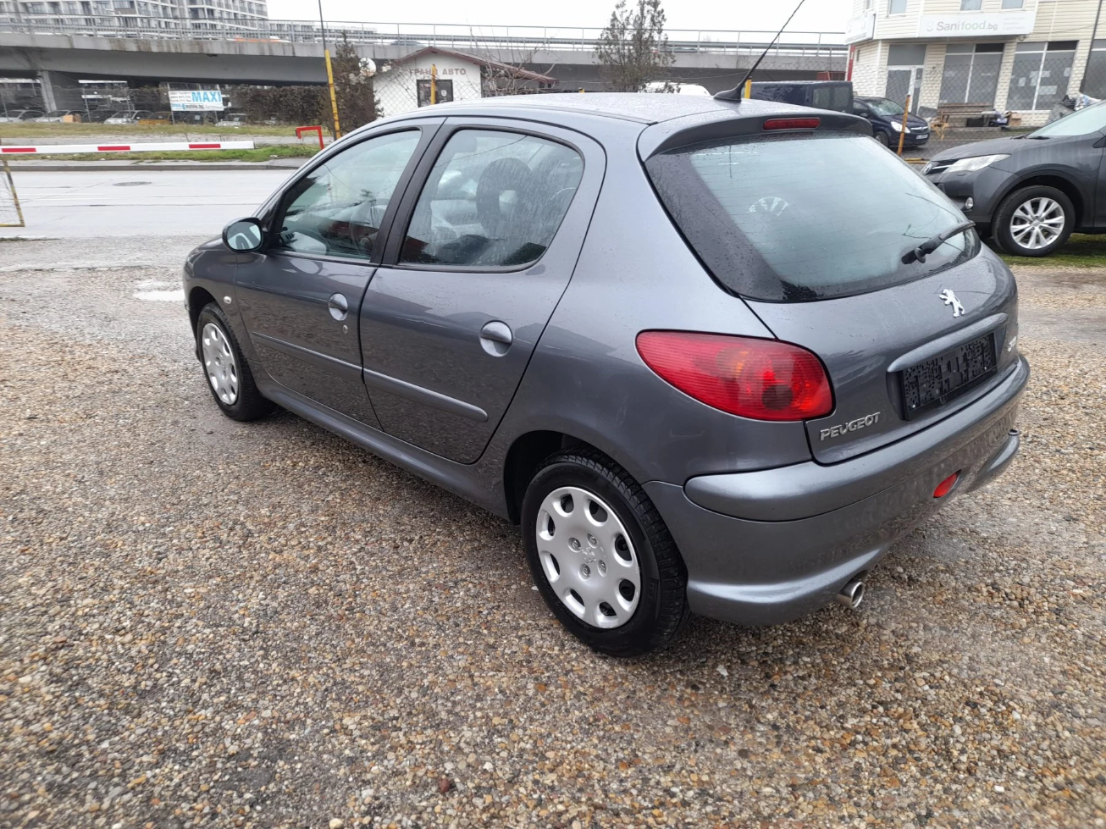 Peugeot 206 1.4i 101000km - изображение 6