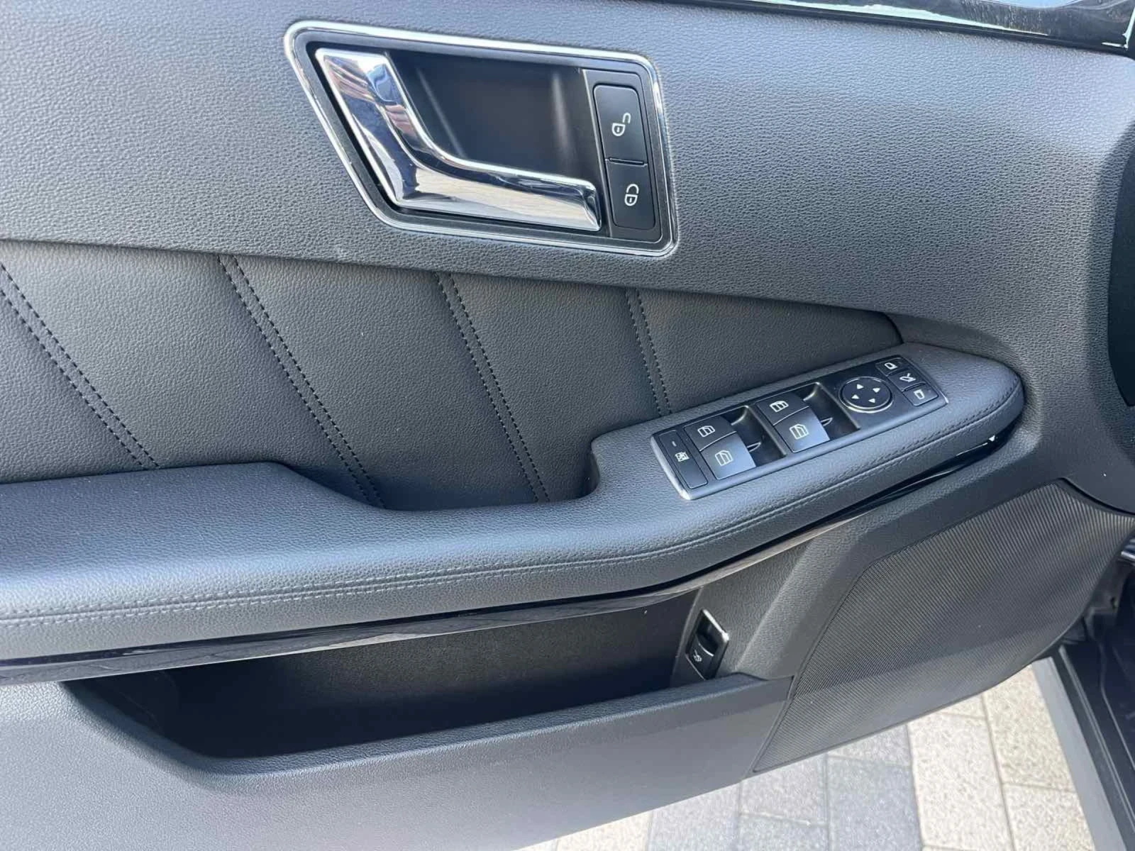 Mercedes-Benz E 220 | Mobile.bg � ����������� 12