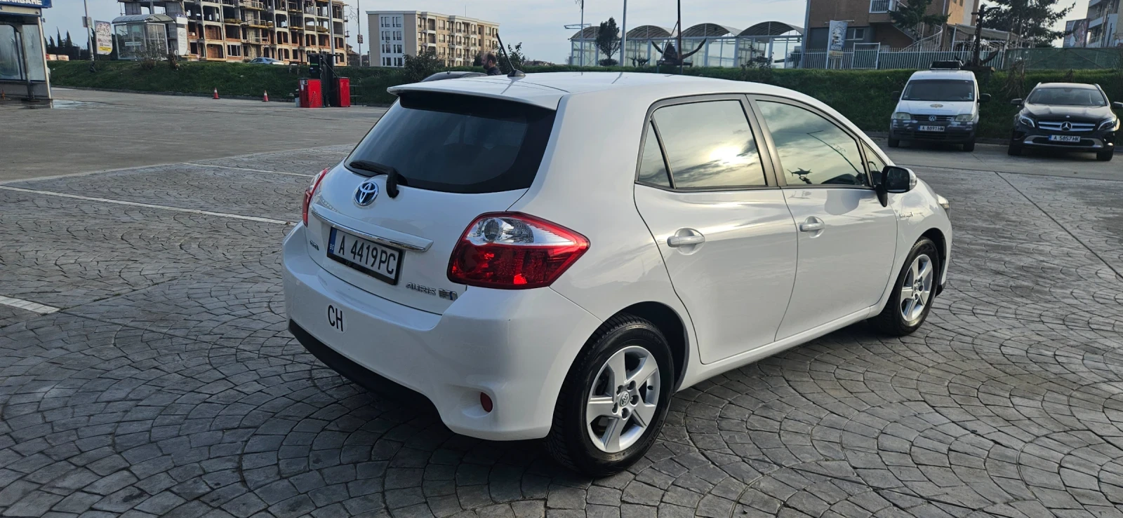 Toyota Auris | Mobile.bg � ����������� 3