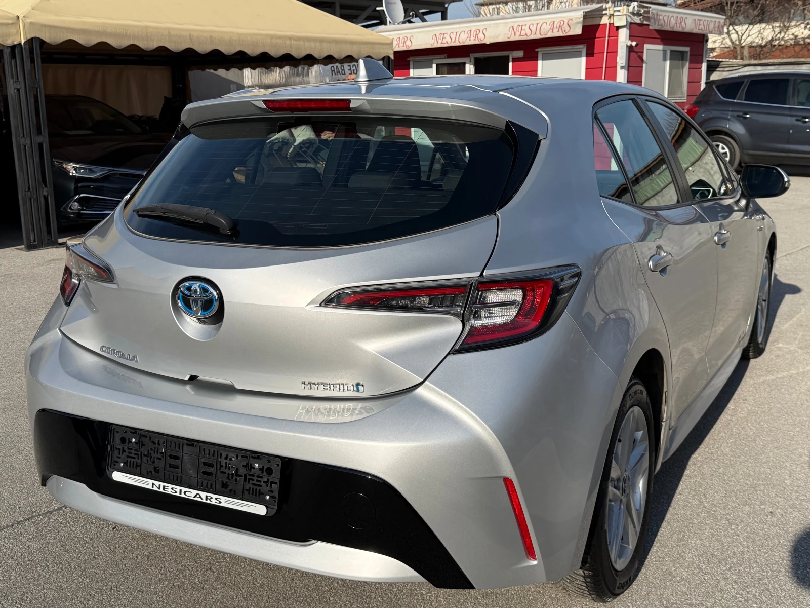 Toyota Corolla 1.8h  Active-cvt ! 100% РЕАЛНИ КИЛОМЕТРИ ! - изображение 5