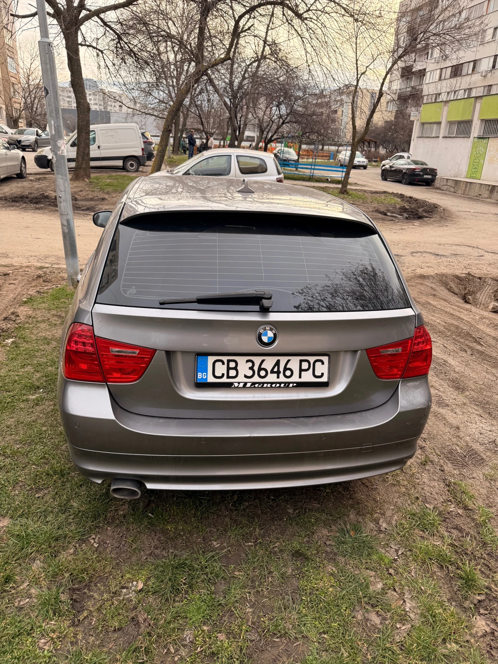 BMW 320, снимка 3 - Автомобили и джипове - 53726465