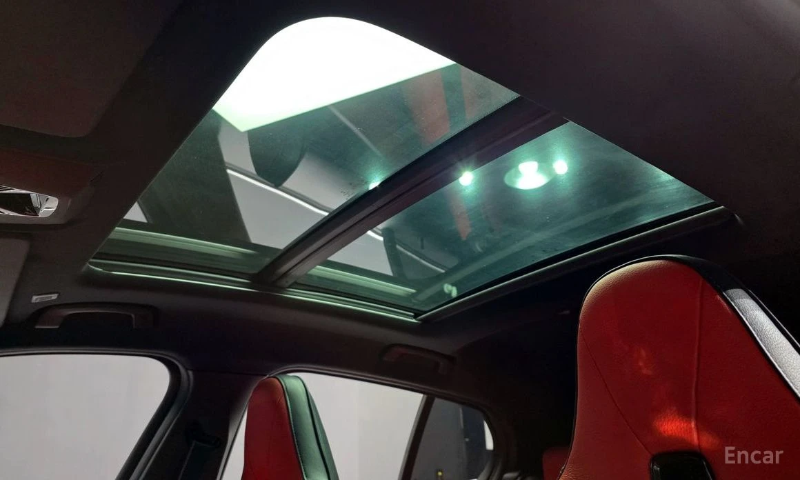 BMW M135 XDRIVE* RECARO* КАМЕРИ* 360* KEYLESS* , снимка 12 - Автомобили и джипове - 54161701